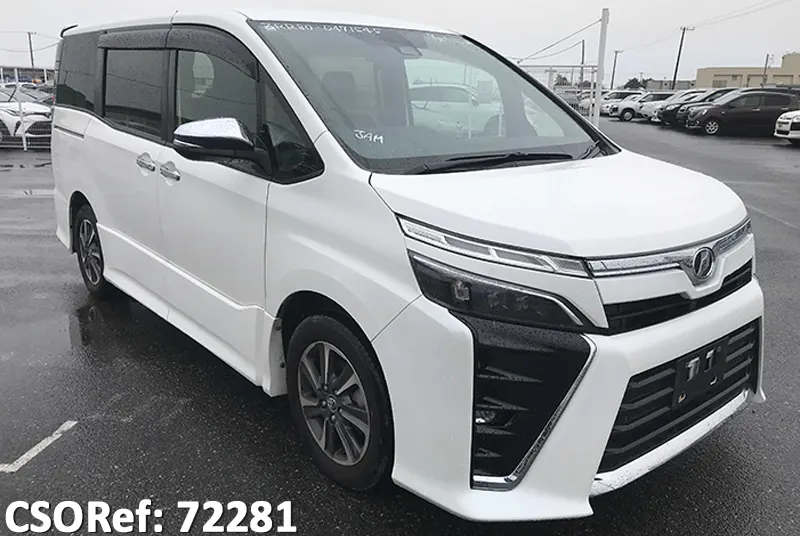 Toyota / Voxy 2018